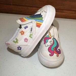 ▫️Vans “Custom” Unicorn Toddler Classic Slip-On